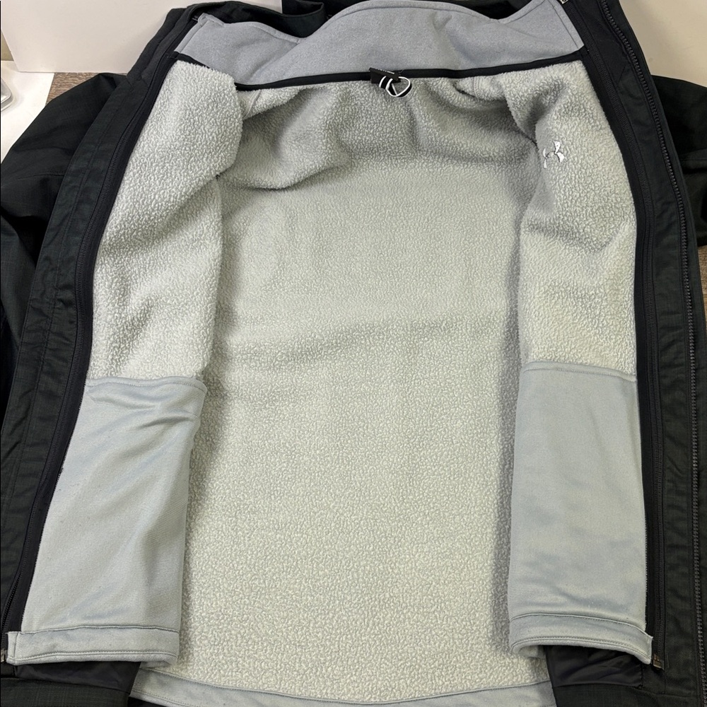 Under Armour UA Storm Hooded Jacket – Men’s Large – Black Water Resistant - Picture 3 of 11
